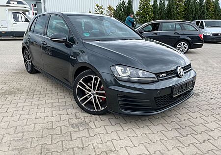 VW Golf Volkswagen 2.0 TDI DSG GTD GTD