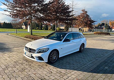 Mercedes-Benz C 300 de T AMG Airmatic Panorama Scheckheft