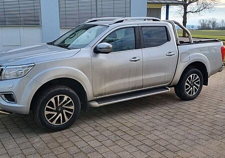 Nissan Navara NP300 Tekna Double Cab 4x4