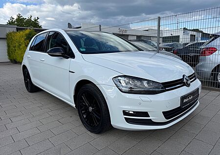 VW Golf Volkswagen 1.4 TSI BMT CUP-NAVI-XENON-1.HAND