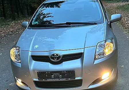 Toyota Auris 1.4 VVT-i - Tüv/Au Neu- Klimaanlage-