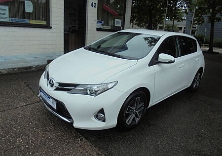 Toyota Auris Life+"KLIMATR.-115TKM-KAMERA"