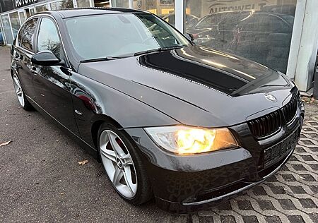 BMW 325i E90 2,5L*TÜVneu*Service*Navi*Sitz-H*