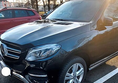 Mercedes-Benz GLE 350 d 4MATIC - Vollausstattung | Leder braun