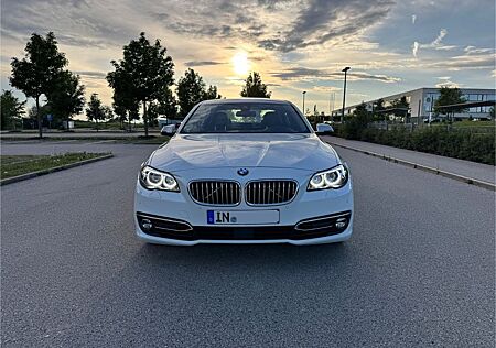 BMW 520d Luxury Line Connected Drive