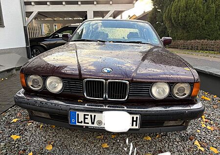 BMW 730i