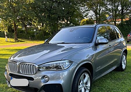 BMW X5 xDrive40d - MSport- HeadUp-Harman Sound-Pano