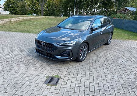 Ford Focus Turnier ST-Line X Automatic Kamera