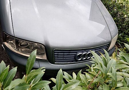 Audi A6 2.5 TDI multitronic Avant -