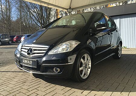 Mercedes-Benz A 180 Avantgarde Autom/Klima/Temp/2x PDC/Sitzh