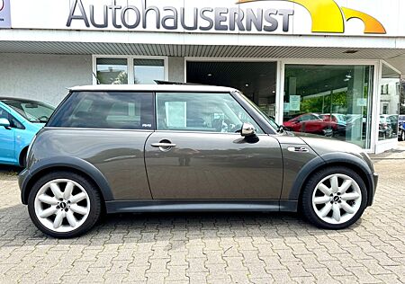 Mini Cooper S *Leder+Panorama+Navi+Xenon*