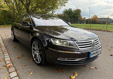 VW Phaeton gebraucht kaufen VW Phaeton Volkswagen 3.0 V6 TDI lang 4MOT. Tiptronic 4-Sitzer