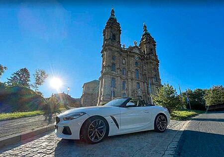 BMW Z4 M M40i A - HUD, GAR/Service incl. bis 26 voll