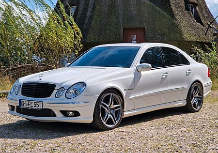 Mercedes-Benz E 55 AMG