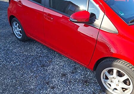 Toyota Yaris 1,33-l-Dual-VVT-i Comfort