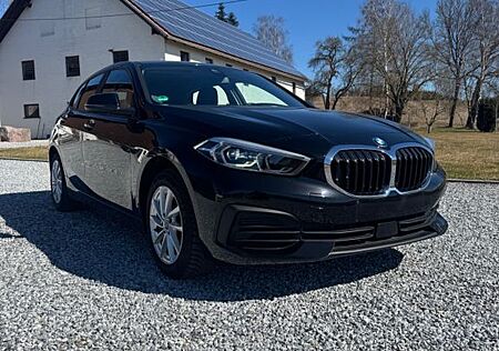 BMW 118 i Advantage, Navi, LED, Mufu-LR