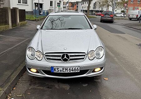 Mercedes-Benz CLK 220 CDI ELEGANCE