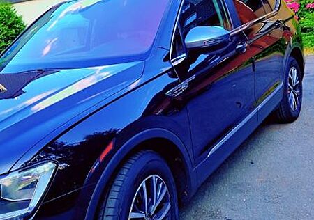 VW Tiguan Volkswagen 2.0 TDI SCR DSG Highline Highline