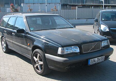 Volvo 850 AWD