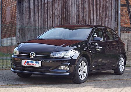 VW Polo Volkswagen VI Highline * Rückfahrkamera * Navi * LED