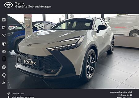 Toyota C-HR Plug-In Hybrid FWD Team D