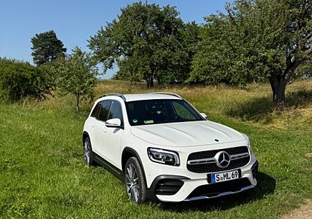 Mercedes-Benz GLB 220 d 4MATIC DCT -