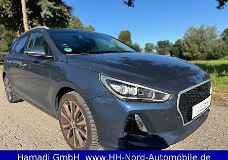 Hyundai i30 cw /KAMERA/NAVI/EXTRAS/