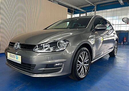 VW Golf Volkswagen VII Lim. Allstar BMT 1.2 TSI (AMAN®)