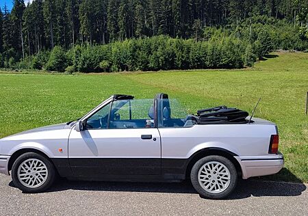 Ford Escort Cabrio TÜV 06/27
