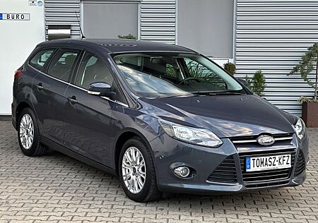 Ford Focus 1.6 EcoBoost Titanium*Navi*PDC*AC*TÜV NEU