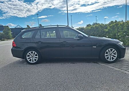 BMW 318i touring -