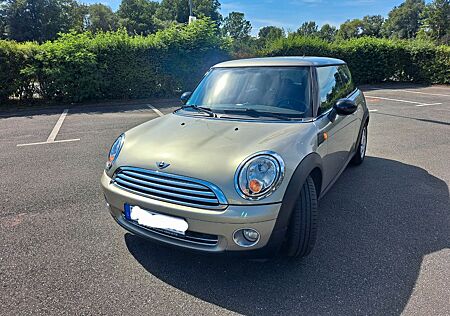 Mini ONE Automatik, TÜV/AU neu