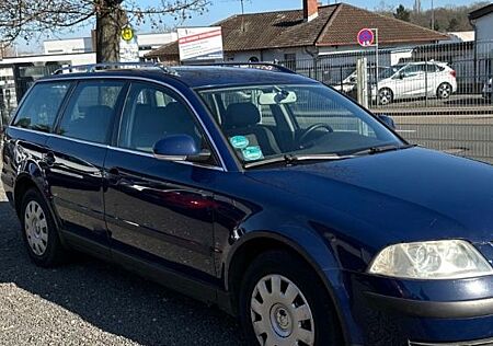 VW Passat Volkswagen 1.9TDI 74kW Trendline 2 Halter