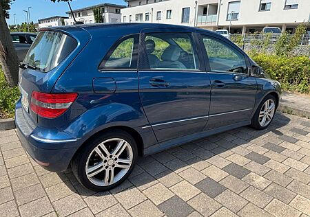 Mercedes-Benz B 170 Autotronic -
