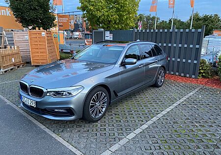 BMW 530d xDrive Touring A -