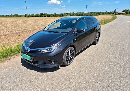 Toyota Auris Touring Sports Touring Sports Hybrid 1...
