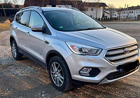 Ford Kuga 2,0 TDCi 4x4 110kW ST-Line PowerShift S...