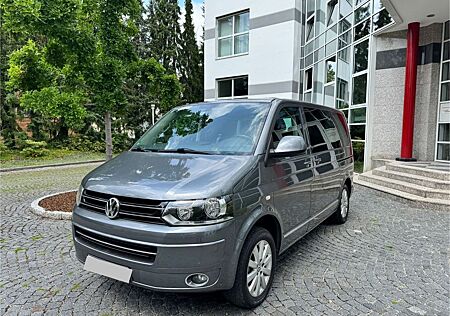 VW T5 Multivan Volkswagen Highline Standheizung 2xSchiebetüren
