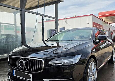 Volvo S90 D5 AWD Geartronic Inscription B&W Sound