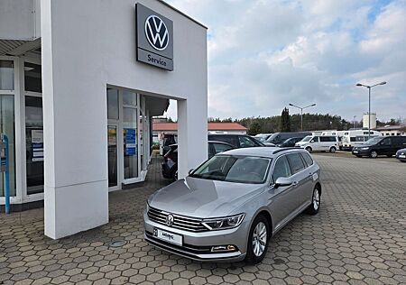VW Passat Variant Volkswagen Comfortline Navi ACC PDC
