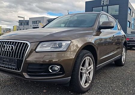 Audi Q5 3.0 TDI quattro*Xenon*Automatik*Navi*Top