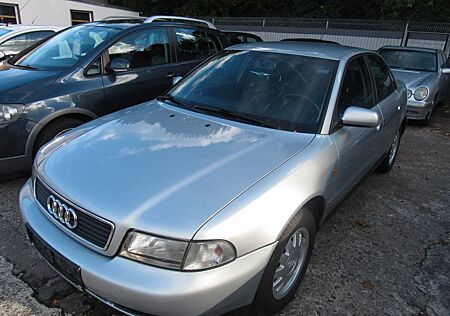 Audi A4 1.6,YOUNGTIMER,TÜV+SERVICE NEU.