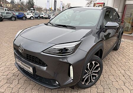 Toyota Yaris Cross Hybrid Teamplayer **WINTER/SAFETY**