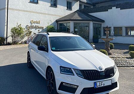 Skoda Octavia RS 2.0 TDI DSG 4x4 Kombi Challenge ACC
