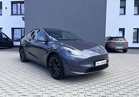 Tesla Model Y | Long Range | AWD | AHK | LED | 20''