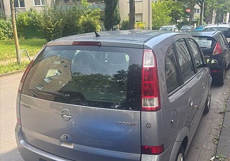 Opel Meriva 1.7 CDTI -