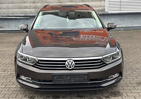 VW Passat Variant Volkswagen 2.0 TDI SCR 140kW DSG BMT Com...