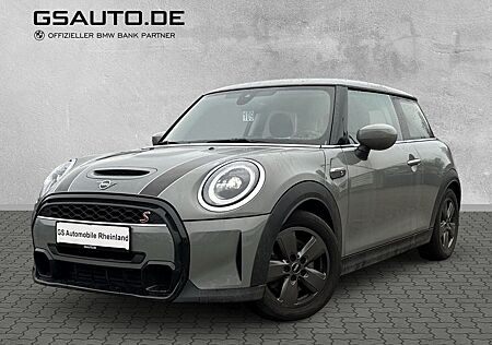 Mini Cooper S Essent.Trim PANO ACC Sportsitz Adap.LED