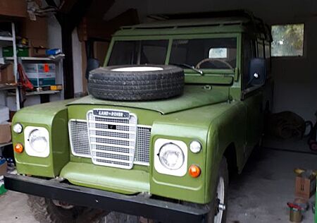 Land Rover Serie III Typ 109 2.25D