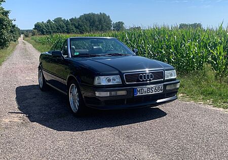 Audi 80 Cabrio 2.6 V6 Autom. Vollausstattung AHK